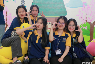 Sinh viên năm nhất GDU trải nghiệm “tour” tham quan thực tế tại nhà máy Yakult Việt Nam 